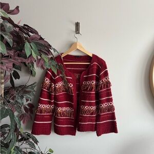 Karon Elegant Burgundy Patterned Cardigan